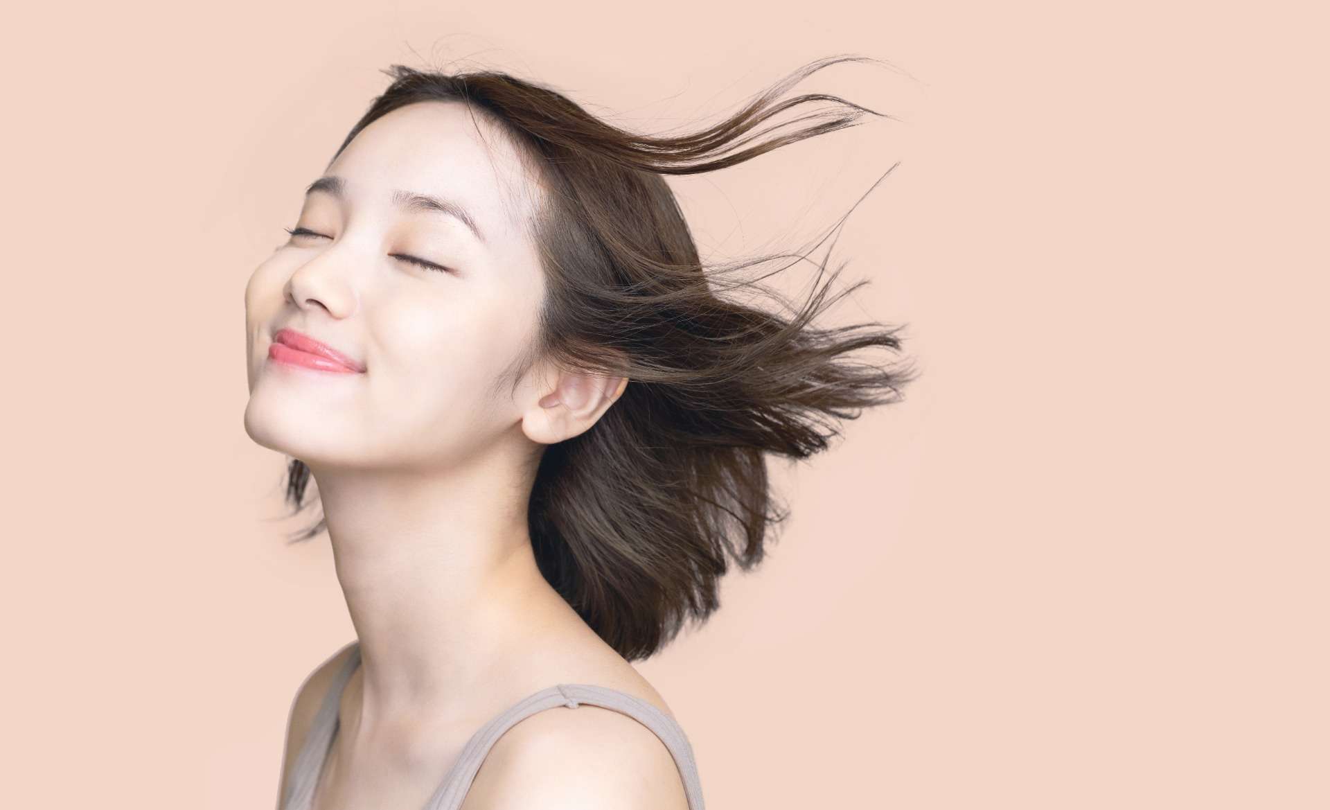 【札幌でヘッドマッサージを学ぶなら】リラクゼーションを超えるドライヘッドスパ技術